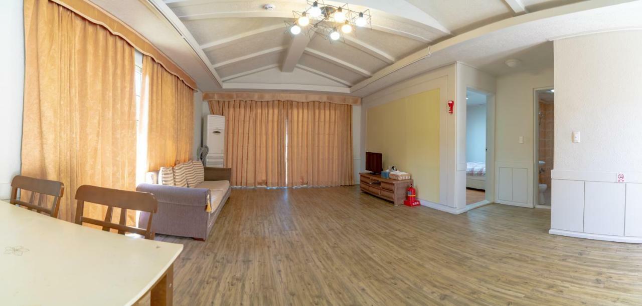 Joyville Resort Jeju Eksteriør billede